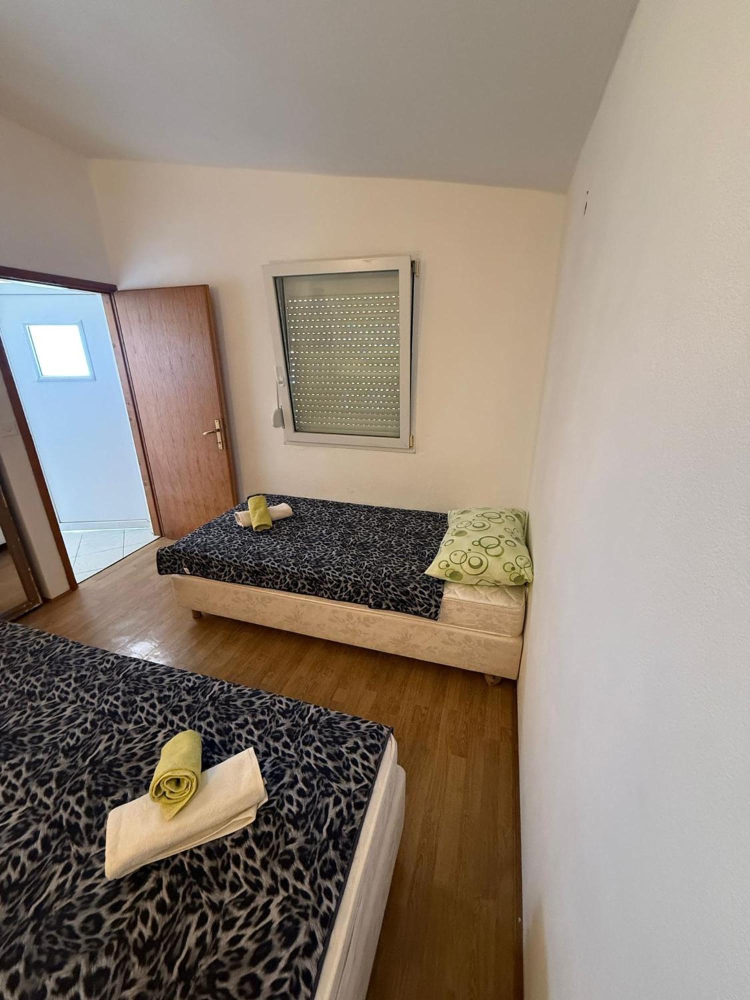Apartments Laguna Стоморска Стая снимка